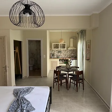 In Center Of Kallithea Appartement